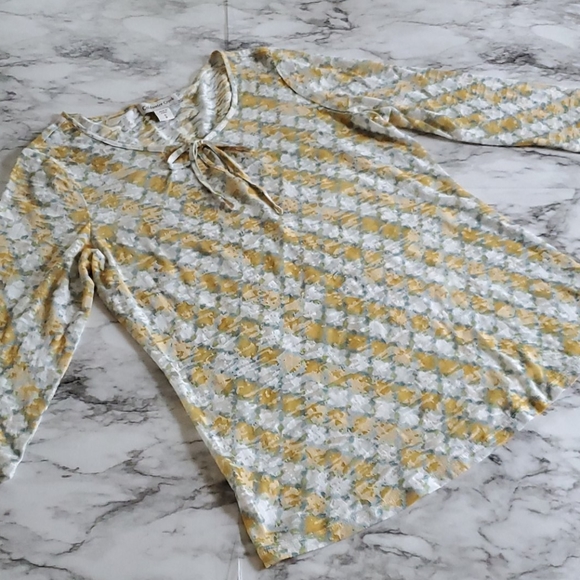 Coldwater Creek top size small - Picture 1 of 7